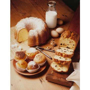 Bakery Fragrance Sampler Set. 10 - 1 oz. bottles. One each of: Apple Spice Cake, Apple Strudel, Baked Alaska, Banana Nut Bread, Blackberry Cobbler, Blueberry Cobbler, Blueberry Muffin, Peanut Butter Oatmeal Cookies, Spice Cupboard, Wedding Cake